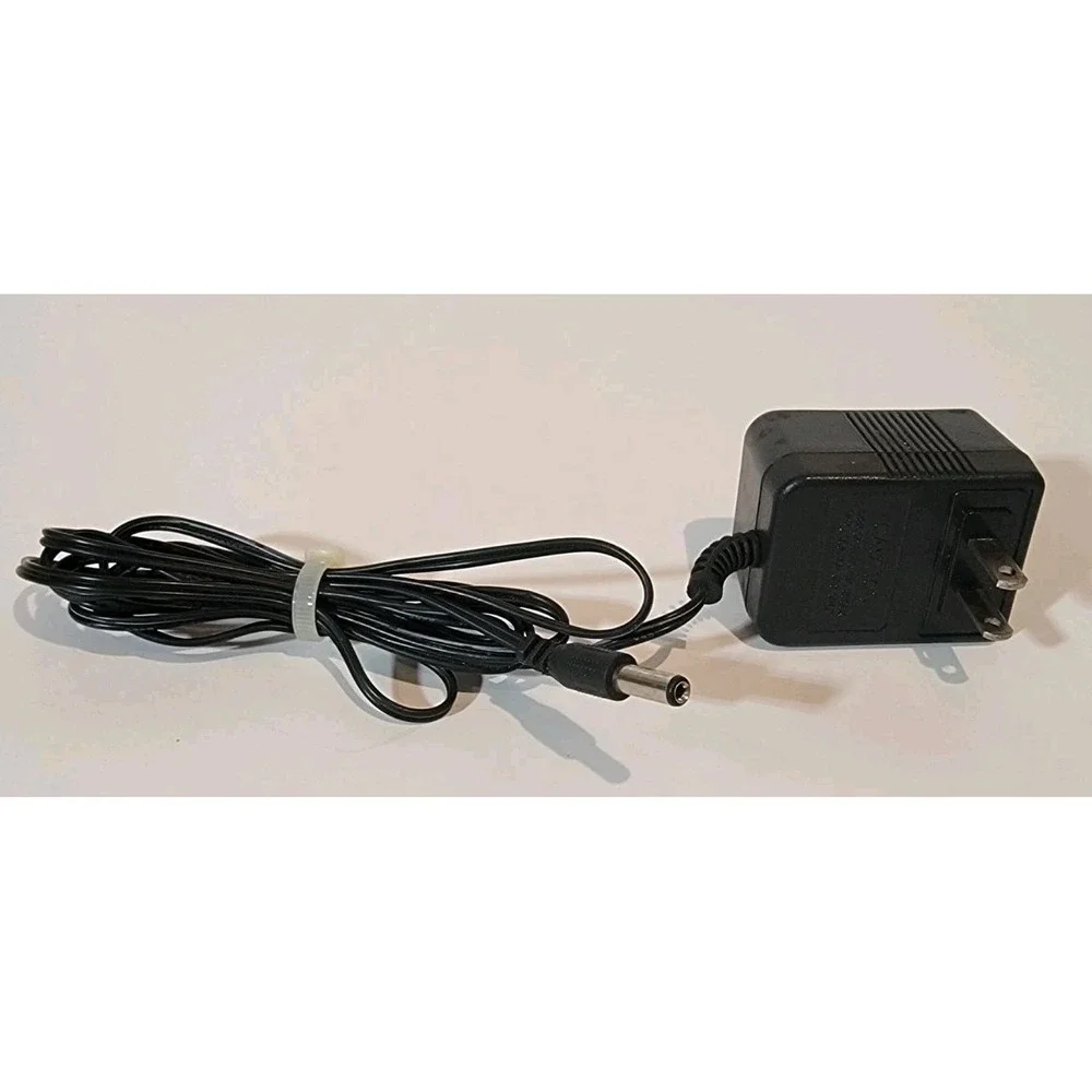 Power Supply Adapter Polaroid DVE DSA-0421S-12 2 36 AC‎  12V 3A Switching